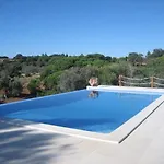 Garbe - Private Villa,total Privacy, Infinity Swimming Pool, Close To Beaches Villa *