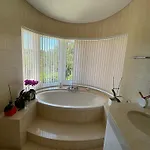 Garbe - Private Villa,total Privacy, Infinity Swimming Pool, Close To Beaches