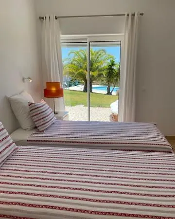 Villa Garbe - Private Villa,total Privacy, Infinity Swimming Pool, Close To Beaches