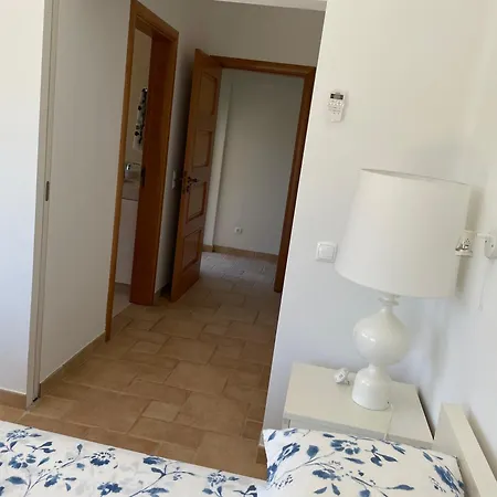 Garbe - Private Villa,total Privacy, Infinity Swimming Pool, Close To Beaches Porches (Algarve)