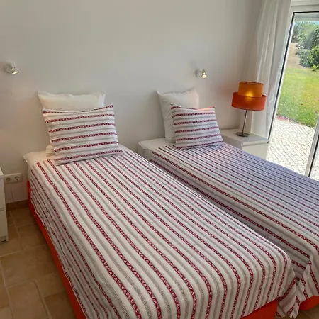 Villa Garbe - Private Villa,total Privacy, Infinity Swimming Pool, Close To Beaches *
