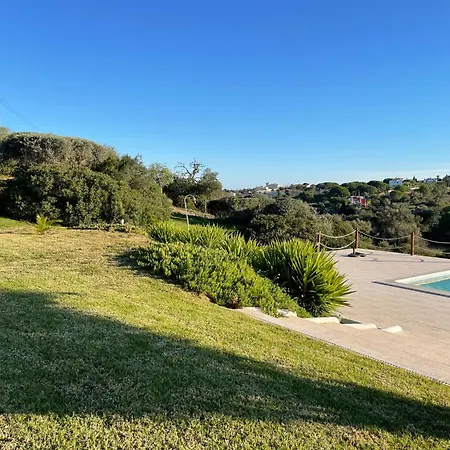 Garbe - Private Villa,total Privacy, Infinity Swimming Pool, Close To Beaches Porches (Algarve)