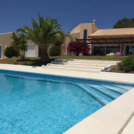 Garbe - Private Villa,total Privacy, Infinity Swimming Pool, Close To Beaches Villa