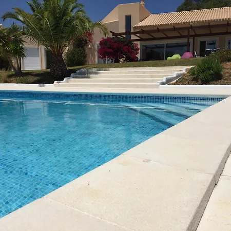Garbe - Private Villa,total Privacy, Infinity Swimming Pool, Close To Beaches