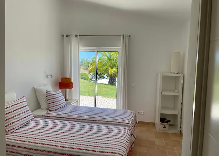 Garbe - Private Villa,total Privacy, Infinity Swimming Pool, Close To Beaches *