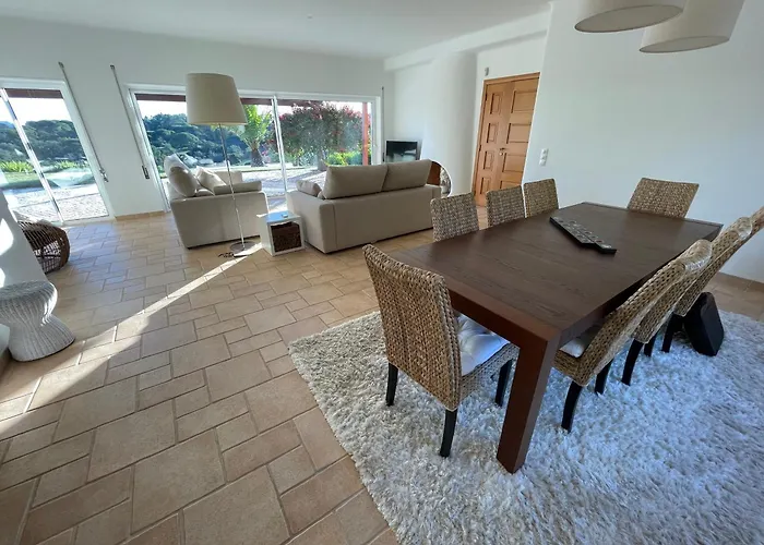 Βίλα Garbe - Private Villa,total Privacy, Infinity Swimming Pool, Close To Beaches