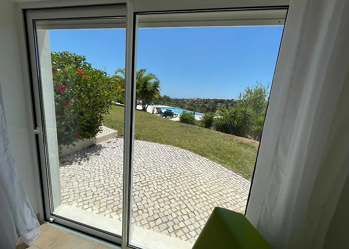 Garbe - Private Villa,total Privacy, Infinity Swimming Pool, Close To Beaches