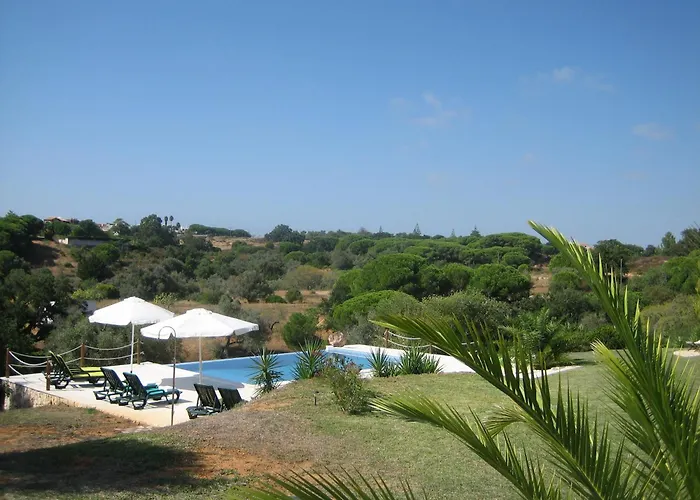 Garbe - Private Villa,total Privacy, Infinity Swimming Pool, Close To Beaches *