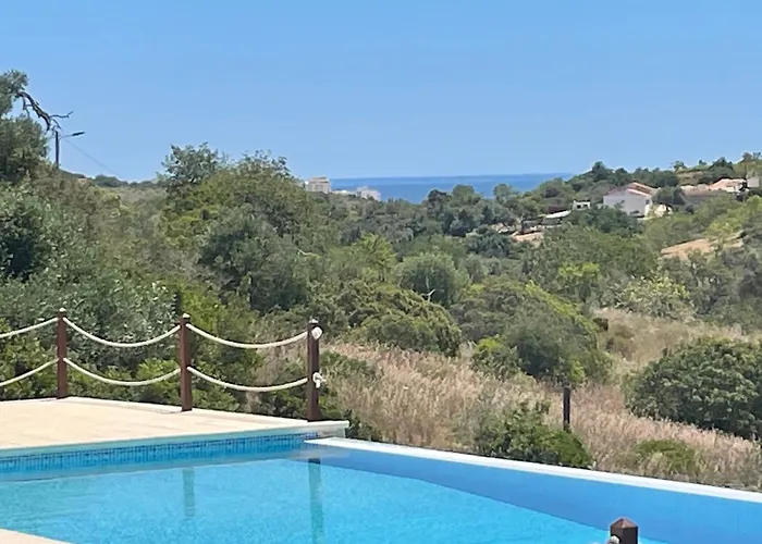Garbe - Private Villa,total Privacy, Infinity Swimming Pool, Close To Beaches Porches (Algarve)