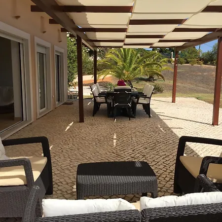 Garbe - Private Villa,total Privacy, Infinity Swimming Pool, Close To Beaches Villa