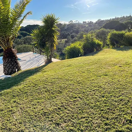 Garbe - Private Villa,total Privacy, Infinity Swimming Pool, Close To Beaches Porches (Algarve)